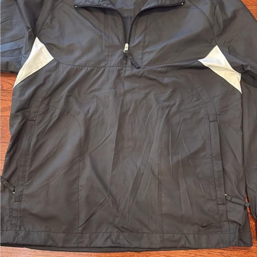 Black Nike Windbreaker